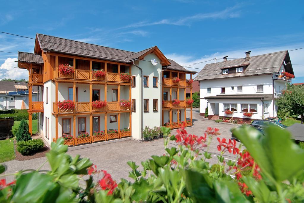 Gaestehaus Lutschounig Фаак ам Зее Екстериор снимка