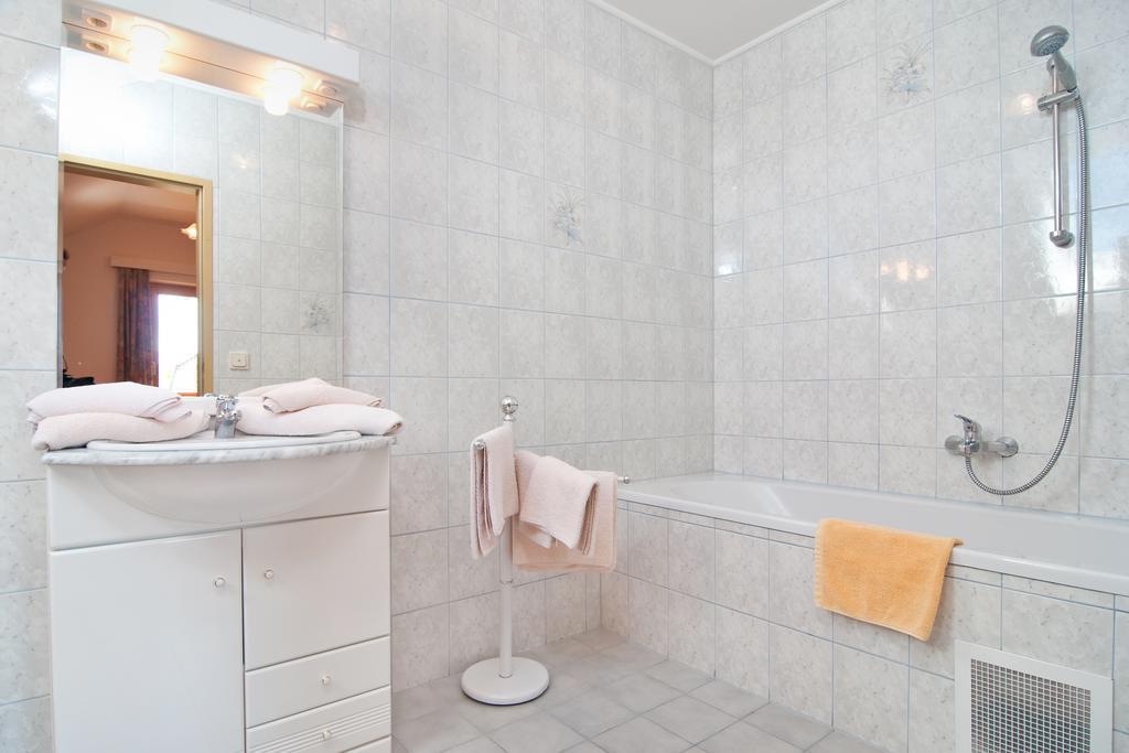 Gaestehaus Lutschounig Фаак ам Зее Екстериор снимка