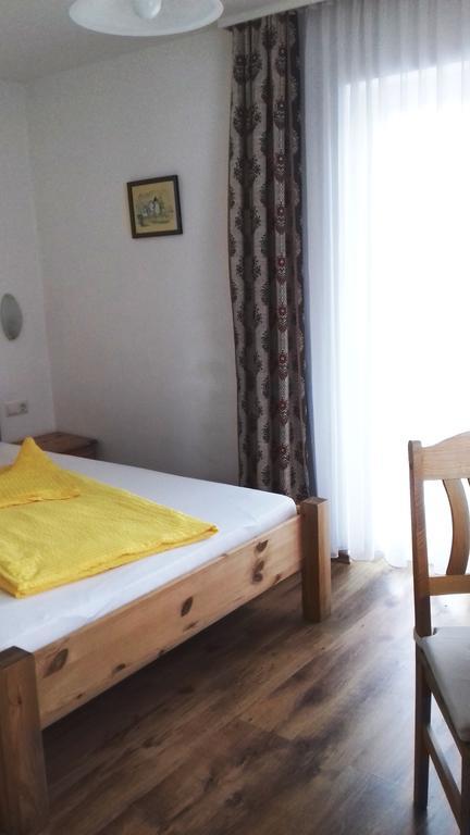 Gaestehaus Lutschounig Фаак ам Зее Екстериор снимка